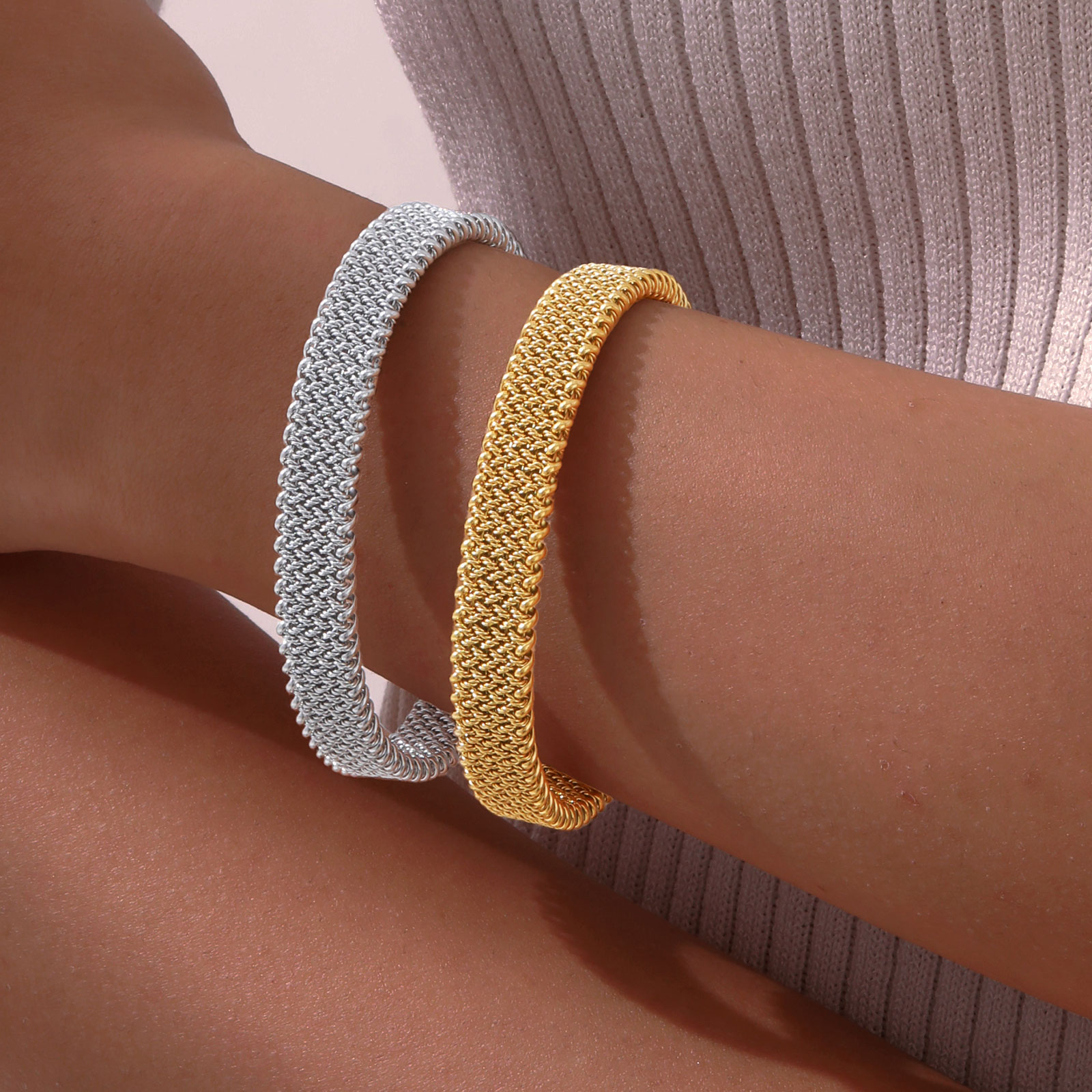 Pulseira aberta trançada elást - Mesh Strap Metal avaliação e preço