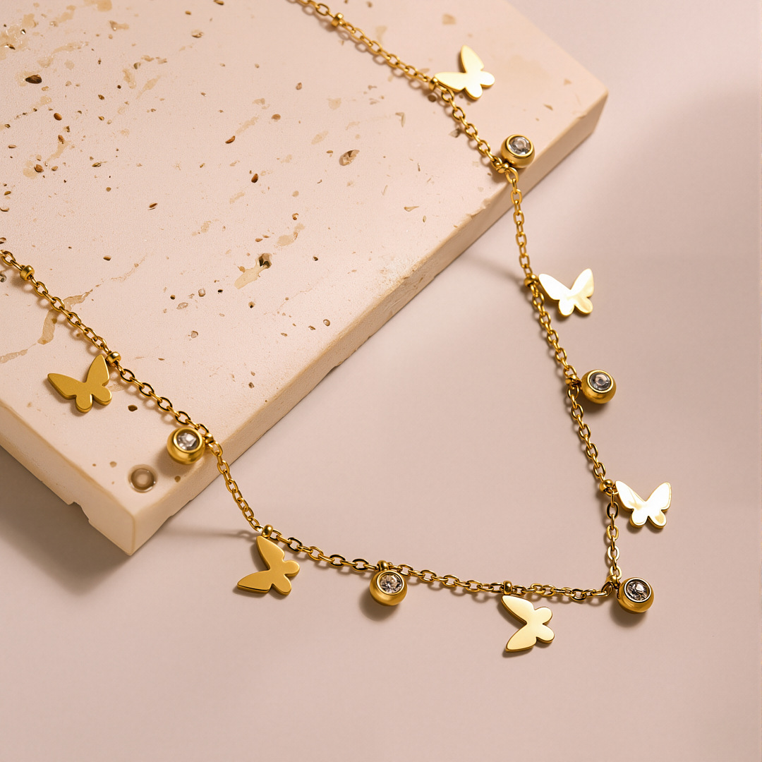 Colar Borboleta CZ com Franjas - Butterfly Clasp Deployant avaliação e preço